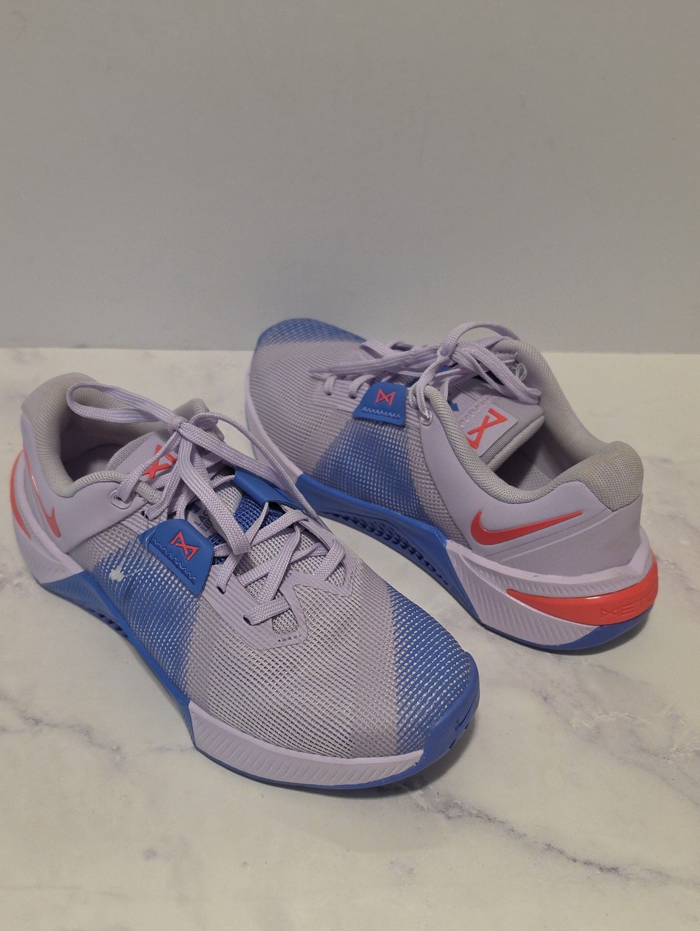 Nike Metcon  Lace  Tuck Women's Training Shoes - Light Purple/Pink Accent
